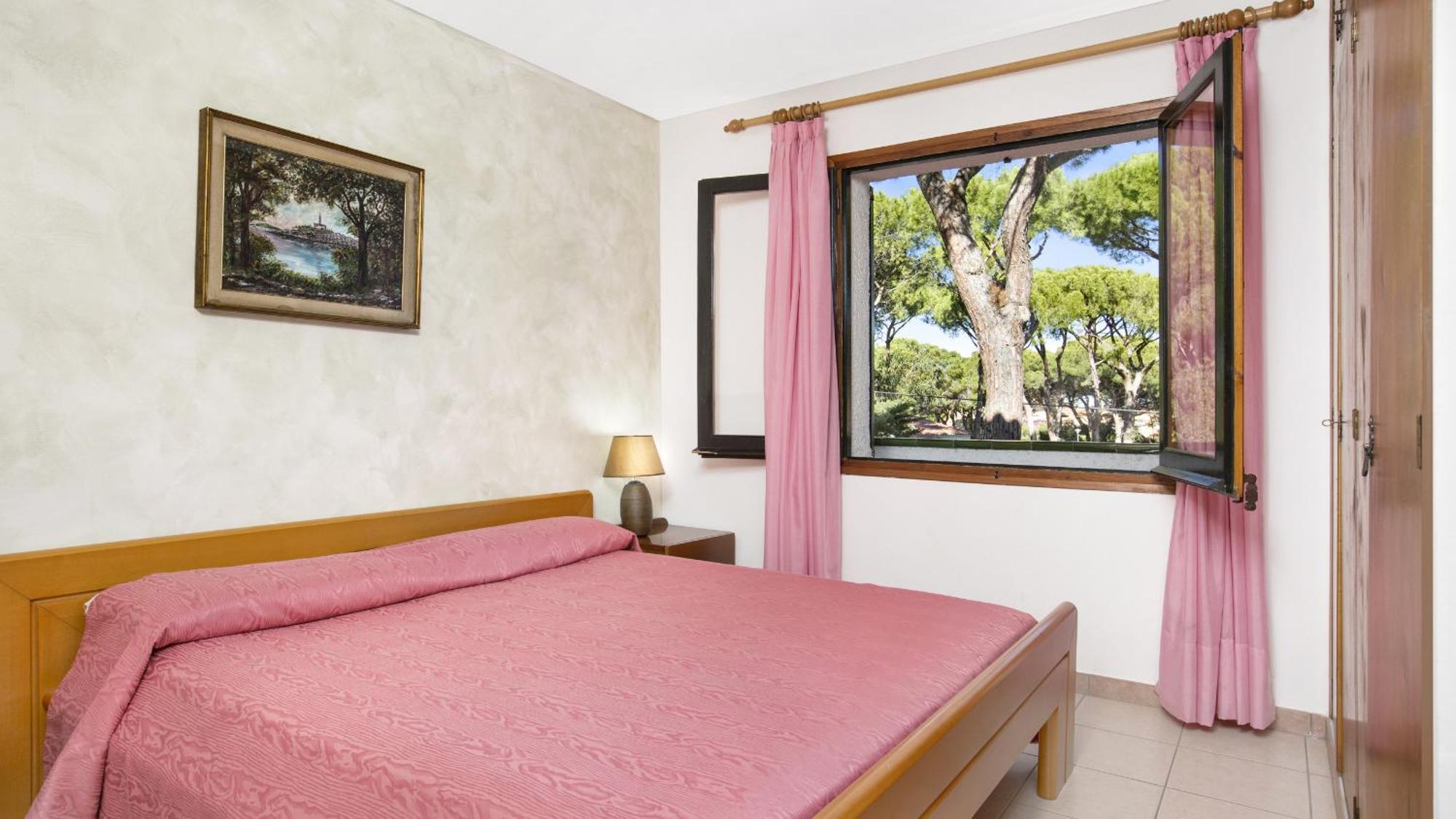 Arc H-1 - Pals Appartement Begur Buitenkant foto